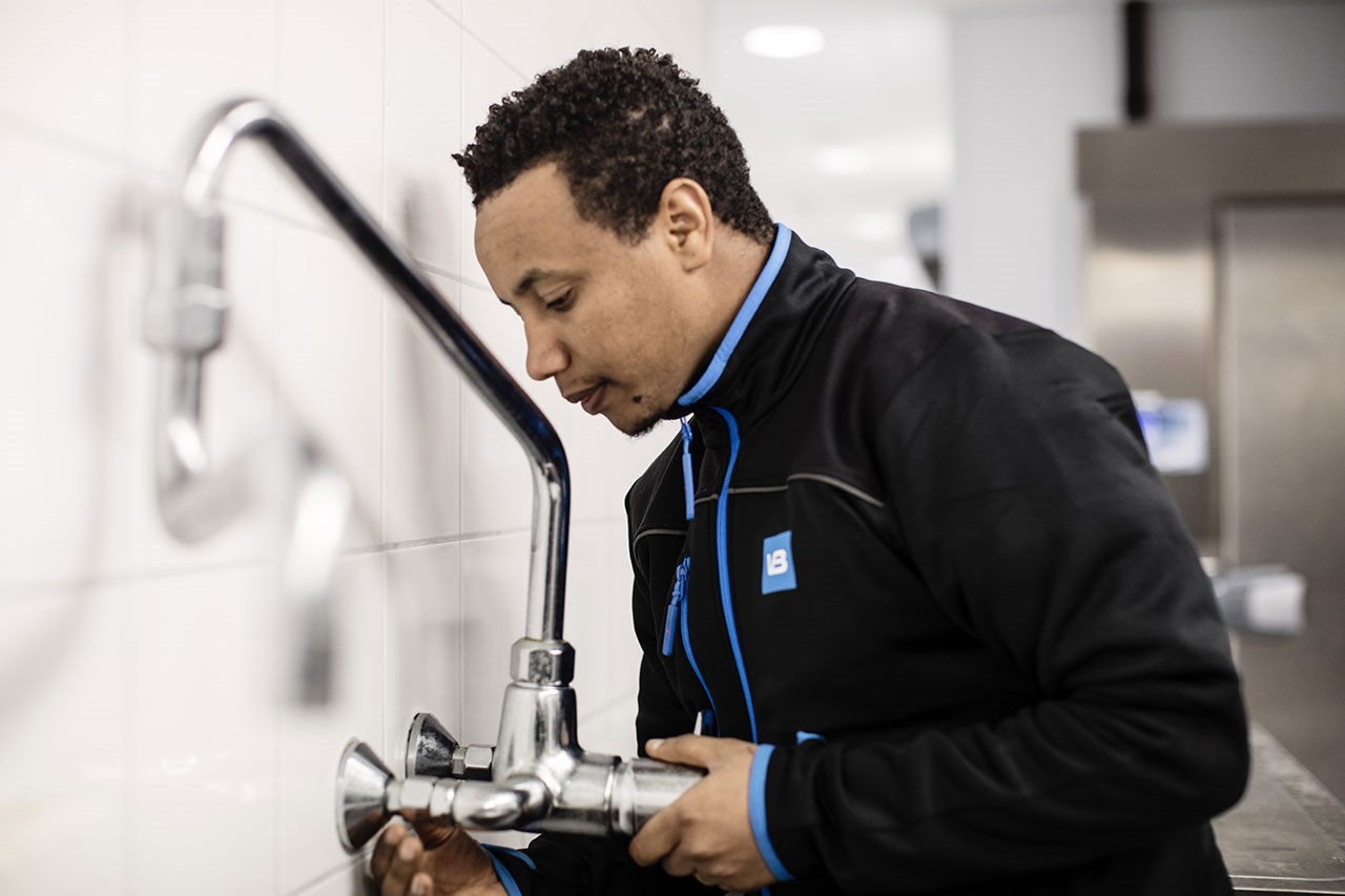 Vi utfører også mindre serviceoppgaver