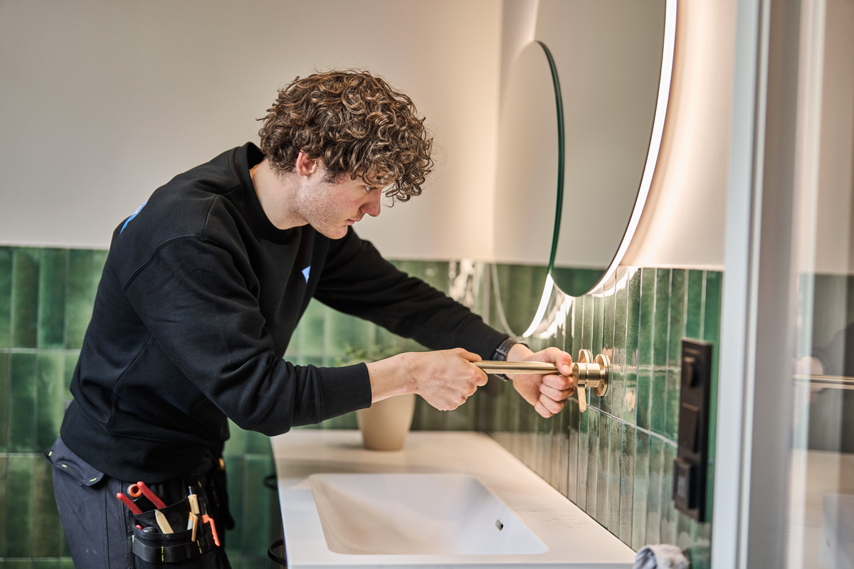 VB Drammen kan pusse opp bad og bistår i hele prosessen